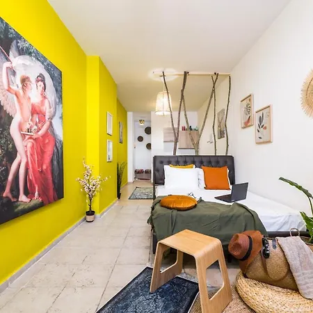 Erato “wrapped In Myrtle And Roses” *